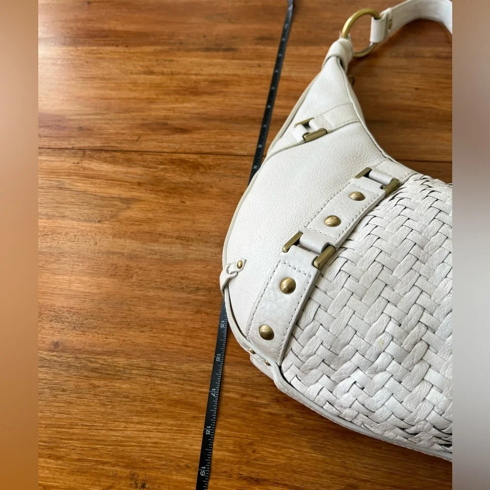 Cole Haan reposhing this